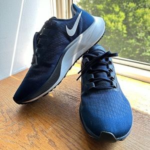 Nike Pegasus Zoom 37 Running Shoe